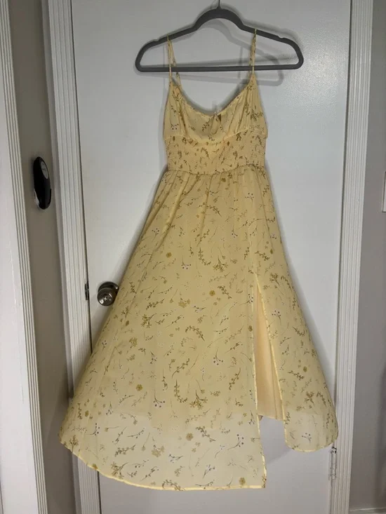 Wilfred Yellow Floral Spaghetti-Strap Dress - Picture 5 of 6